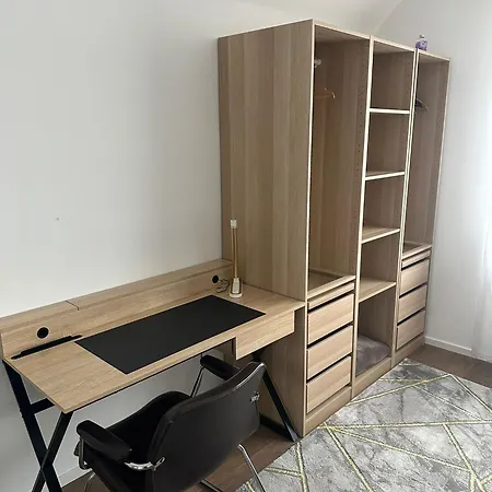 Vaste Appartement Avec Parking Gratuit, Borne Dispo Et Espace De Travail Illkirch-Graffenstaden Exterior foto