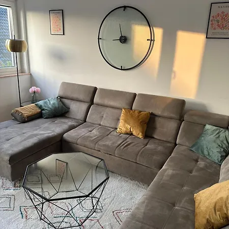 Vaste Appartement Avec Parking Gratuit, Borne Dispo Et Espace De Travail Illkirch-Graffenstaden Exterior foto
